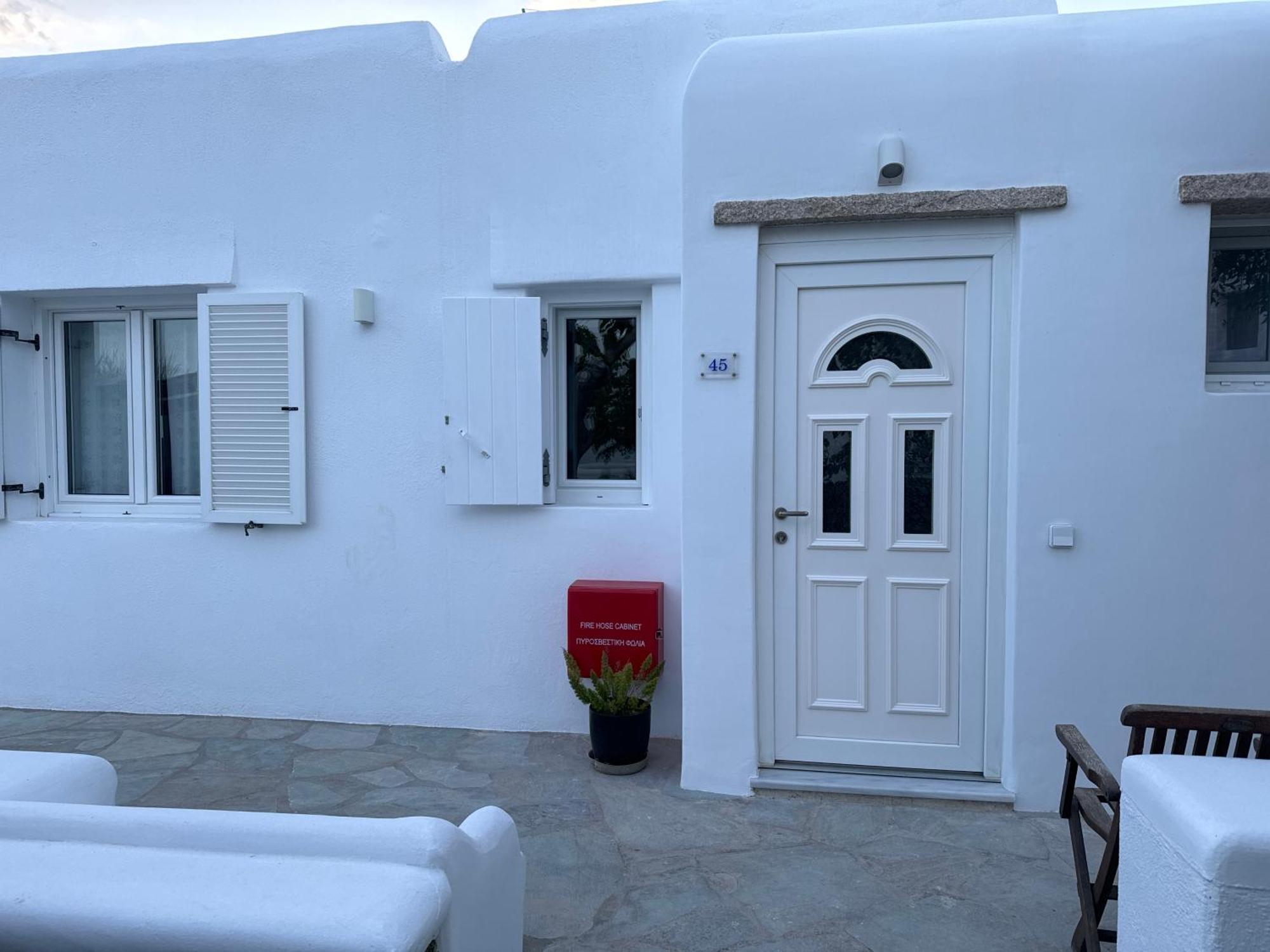 Anais Aparthotel Mykonos Town Exterior photo