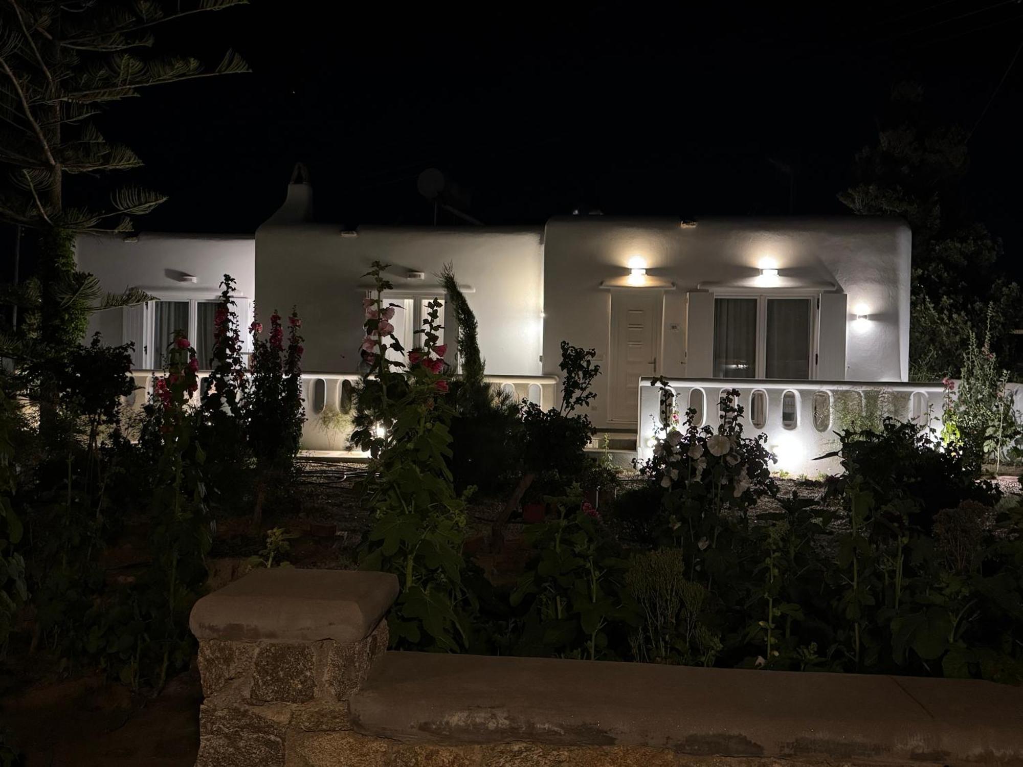 Anais Aparthotel Mykonos Town Exterior photo